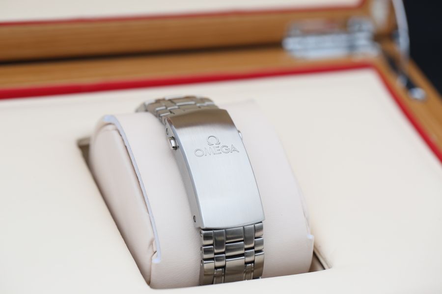 Omega Seamaster Diver 300m 210.30.42.20.06.001